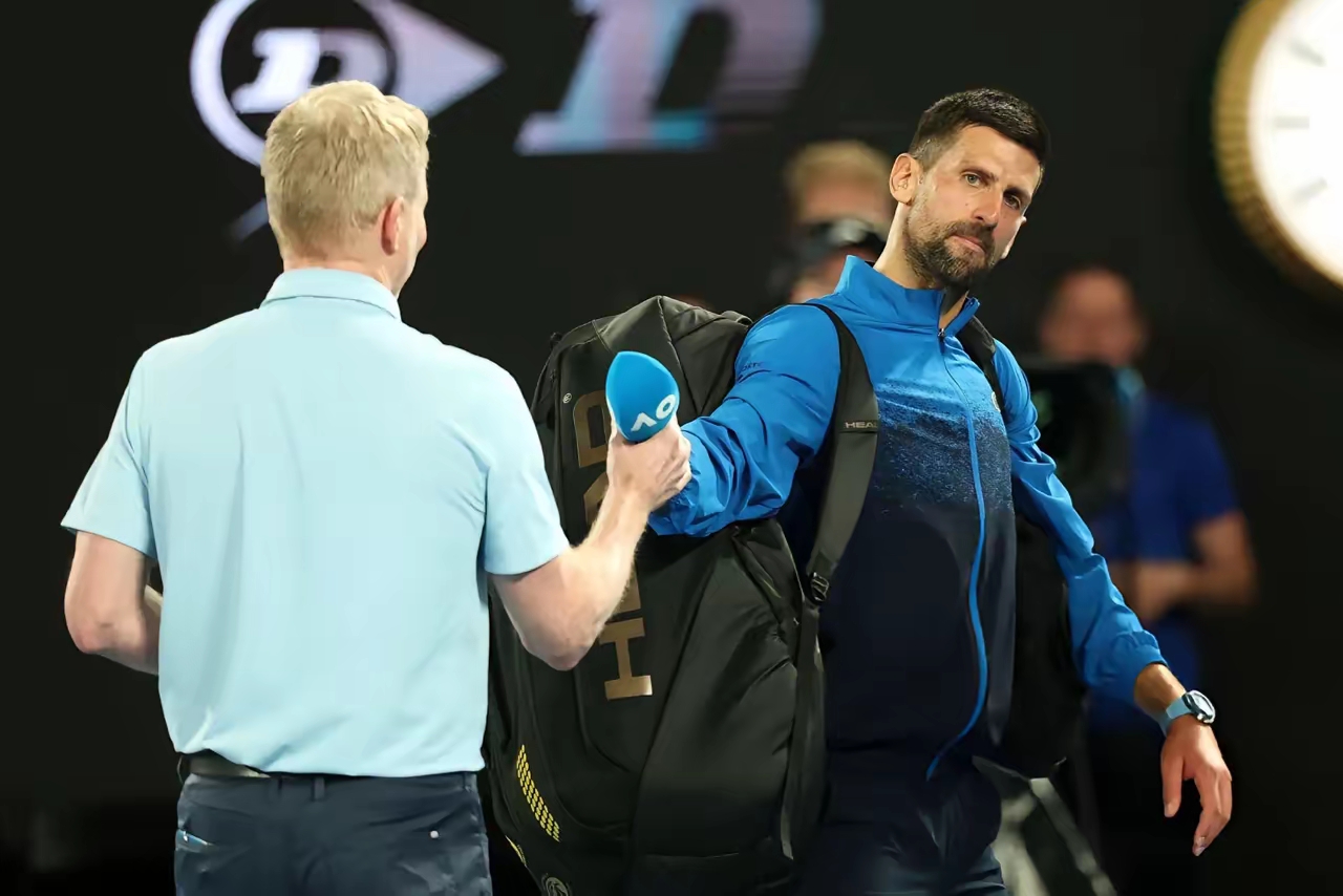 亚博体育-C9教练压力巨大！，德约科维奇遭遇七持续失利热度持续攀升-亚博体育