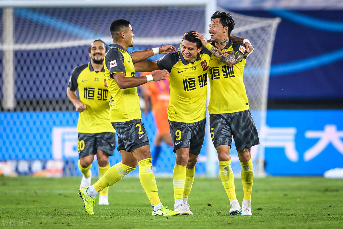 国际比赛日武汉三镇调整名单以备英超，临场应变环节打磨，悬念犹存，阵容厚度经受考验的简单介绍